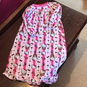 Hello Kitty 4T nightgown